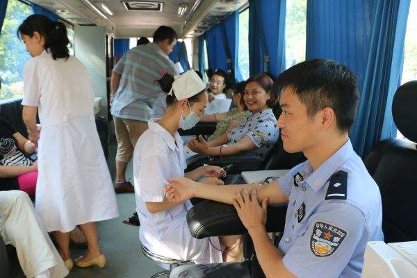 獻血危害健康？廣州獻血屋廠家為您辟謠 02